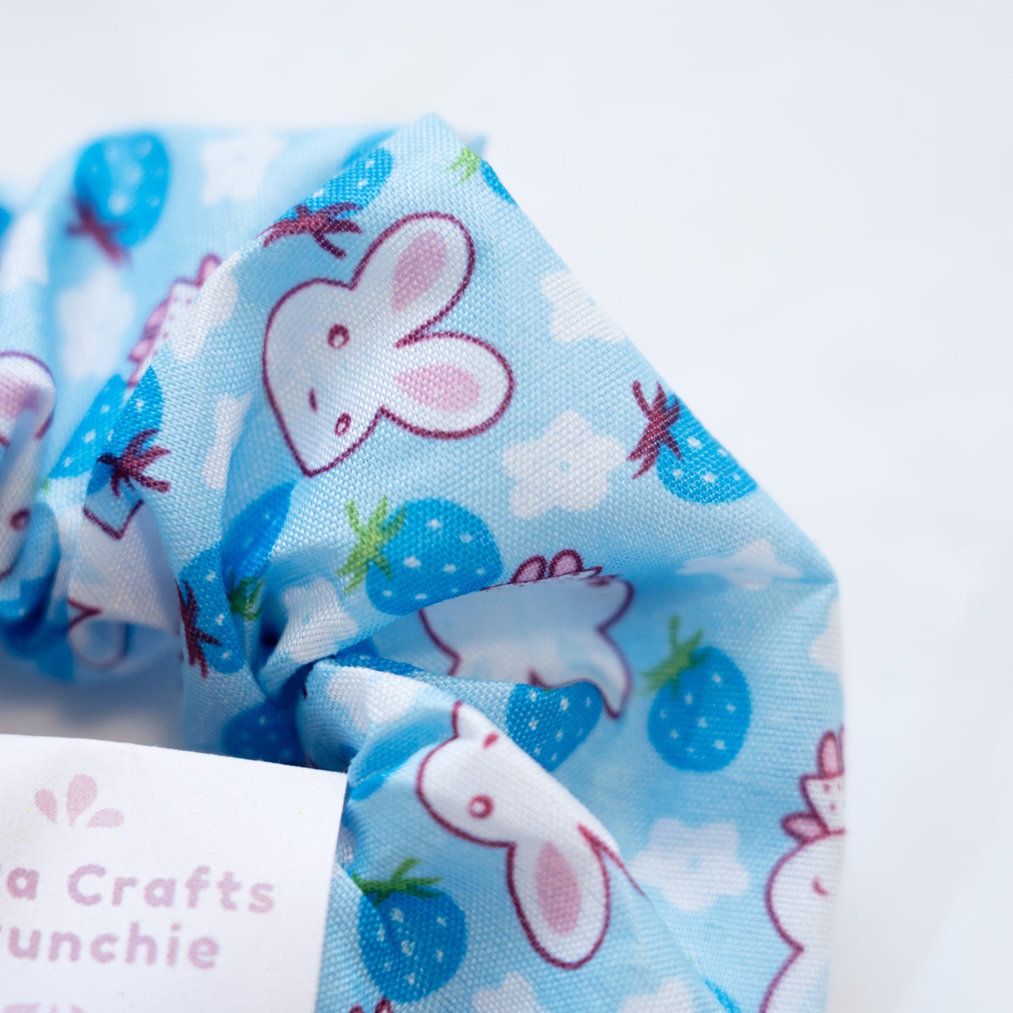 Bunny world | Scrunchie Blue